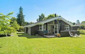 Gorgeous Home In Fårevejle With Wifi Fårevejle Kirkeby